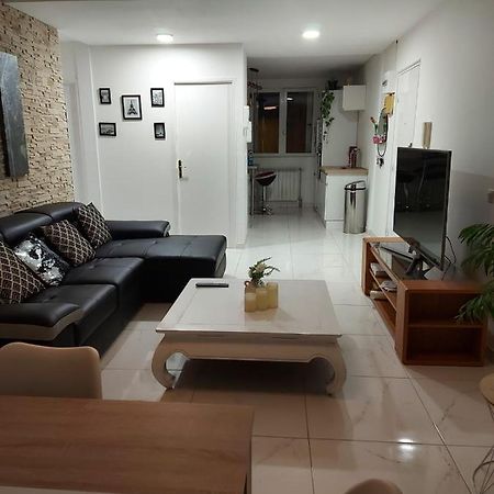 Apppartement Cosy 72M2 Apartment Тарб Екстериор снимка